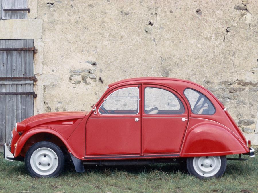  Citroen 2CV6 Club 1979 года  (фото 4 из 8)